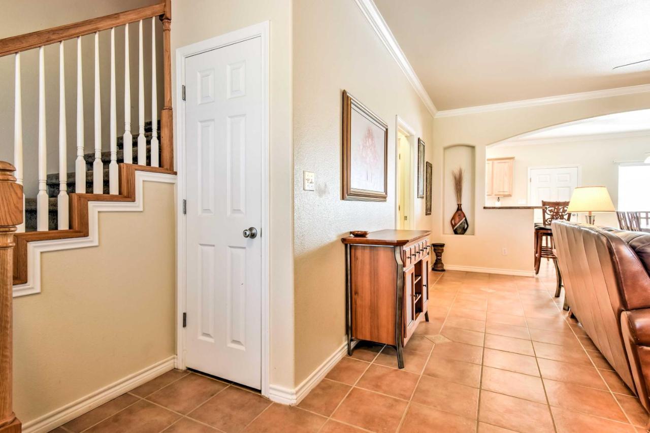Waterfront Corpus Christi Townhome With Pool And Dock! Extérieur photo