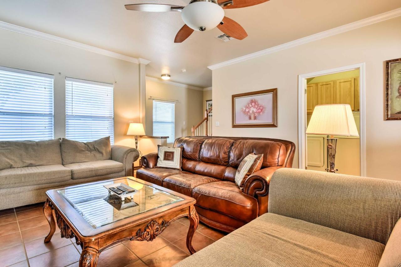 Waterfront Corpus Christi Townhome With Pool And Dock! Extérieur photo
