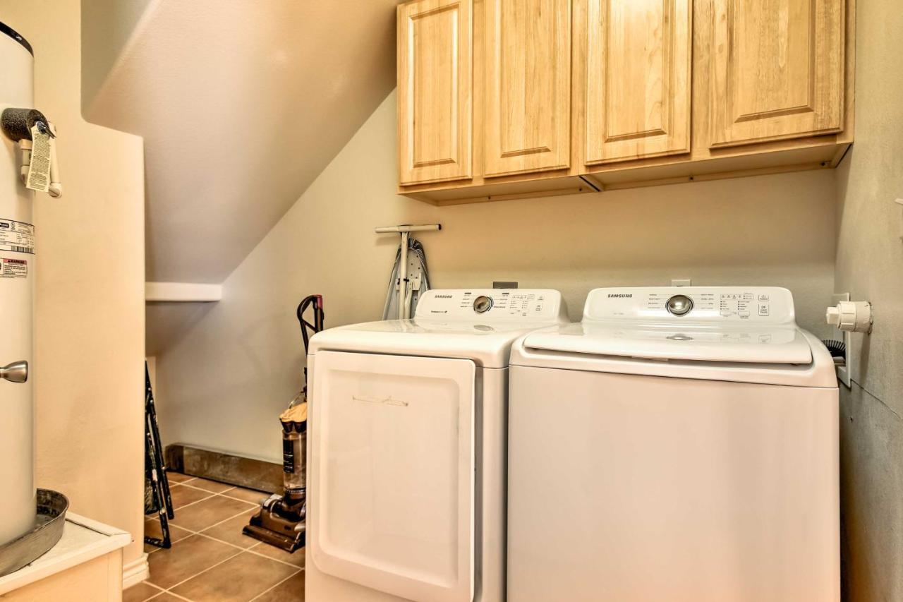 Waterfront Corpus Christi Townhome With Pool And Dock! Extérieur photo